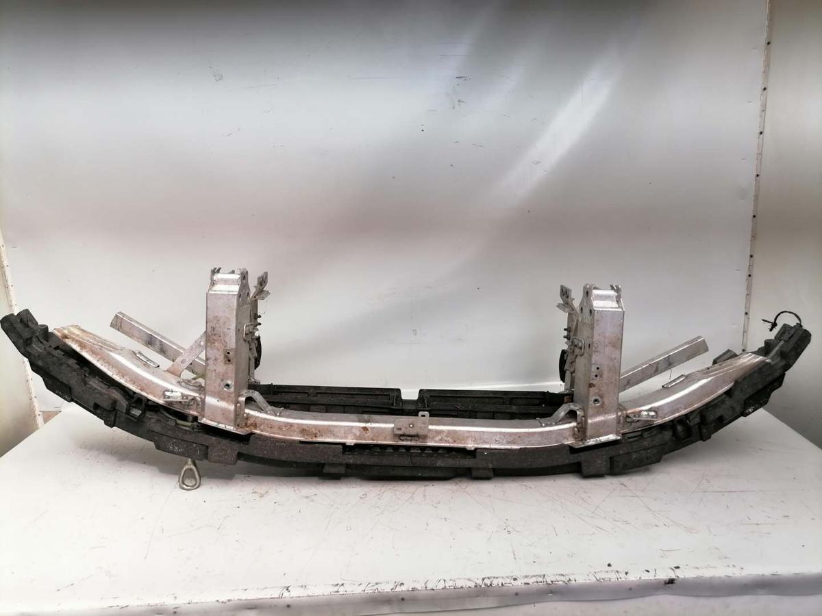 BMW 7er G70 original Träger Qerträger Stoßstange Stossfänger vorn Fronmittelteil Bj.2022 BMW 7er G70 original Träger Qerträger Stoßstange Stossfänger vorn Fronmittelteil Bj.2022